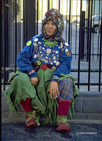 Button Woman (Los Angeles)