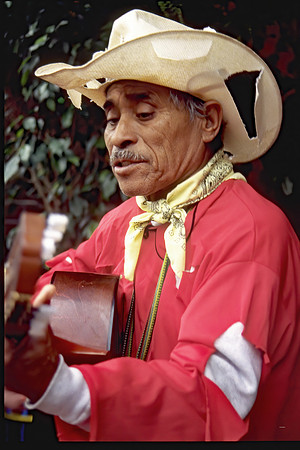 Guitar Player (San Antonio) (1)