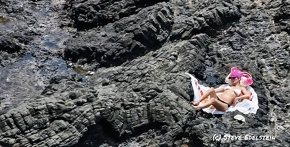 Sunbathing in Catania (Sicily)